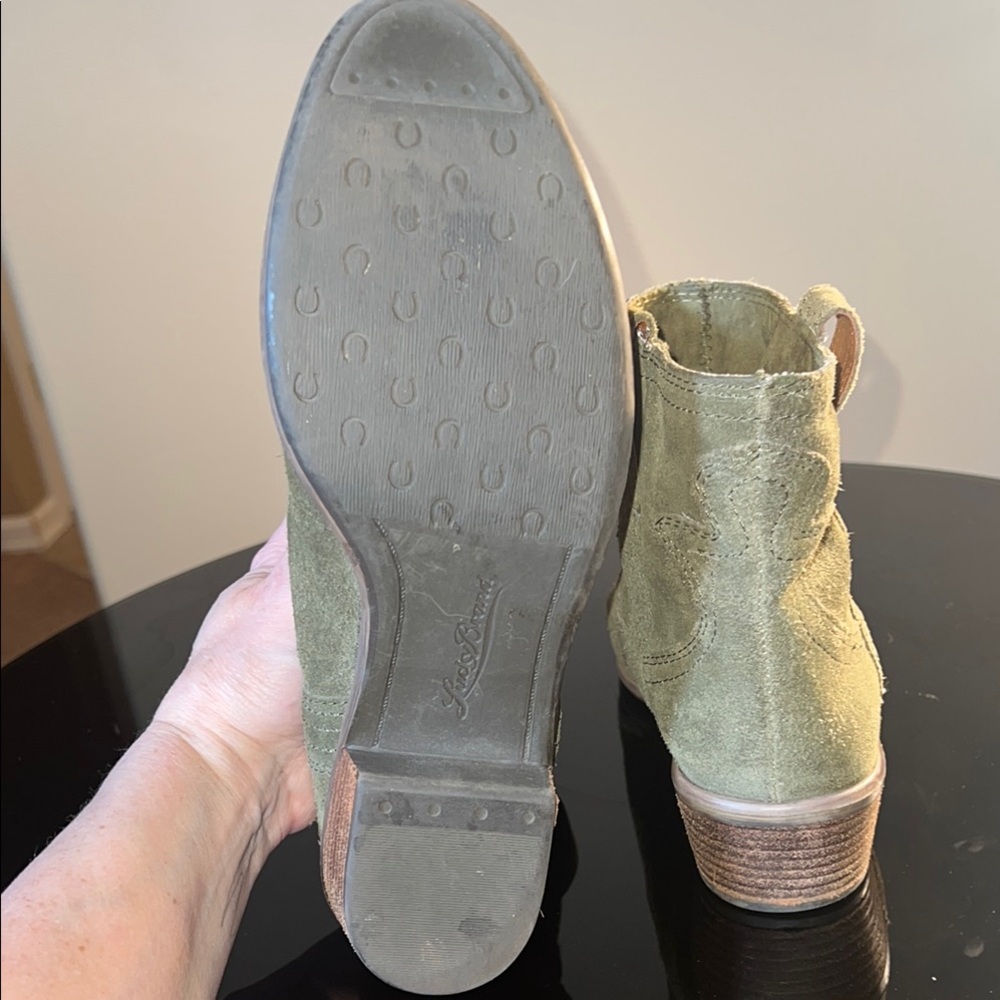 Lucky Brand Green Ankle Boots with Suede Finish - Picture 11 of 12